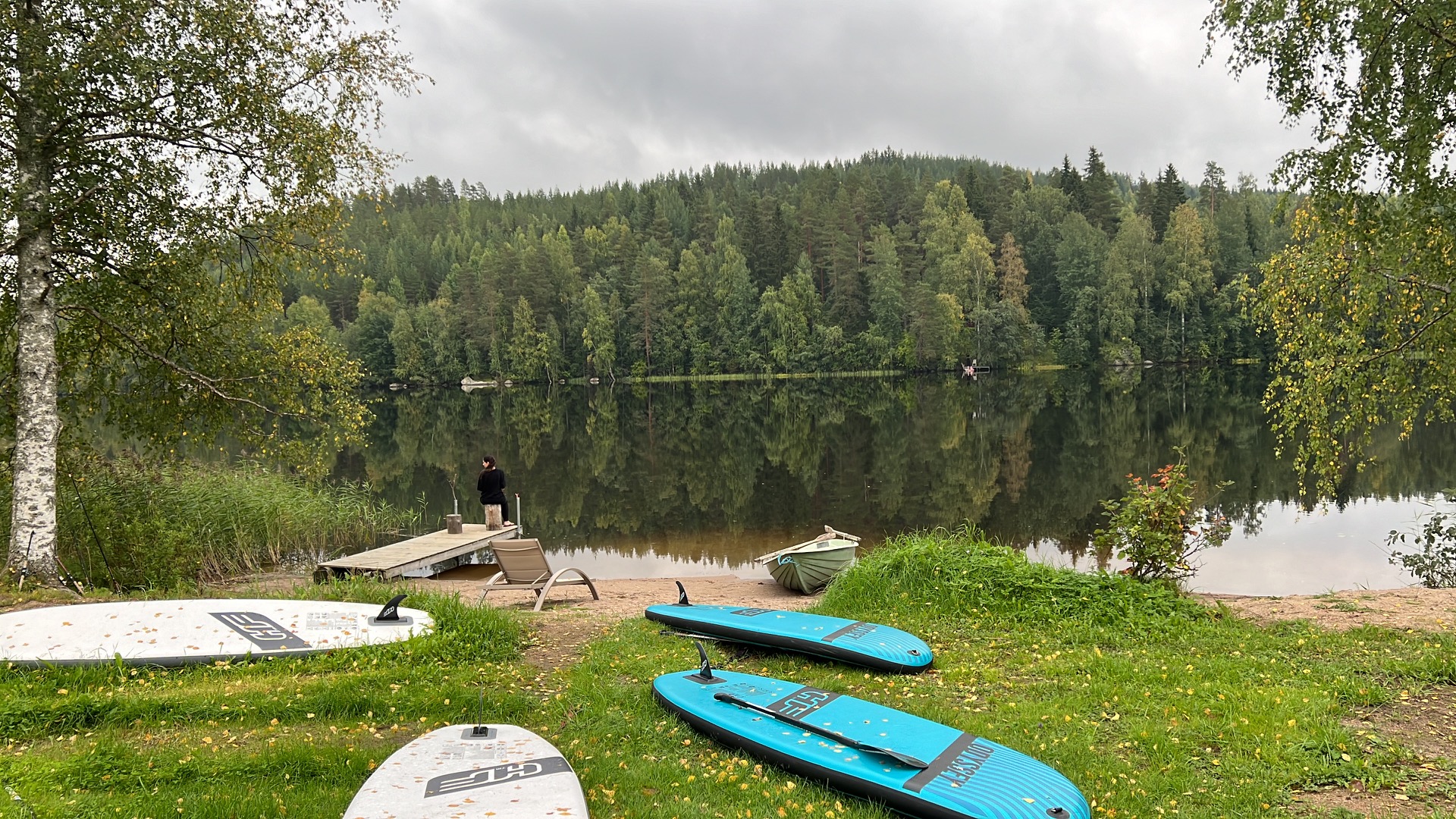 You can borrow our rowing boat and get to know Suojärvi.